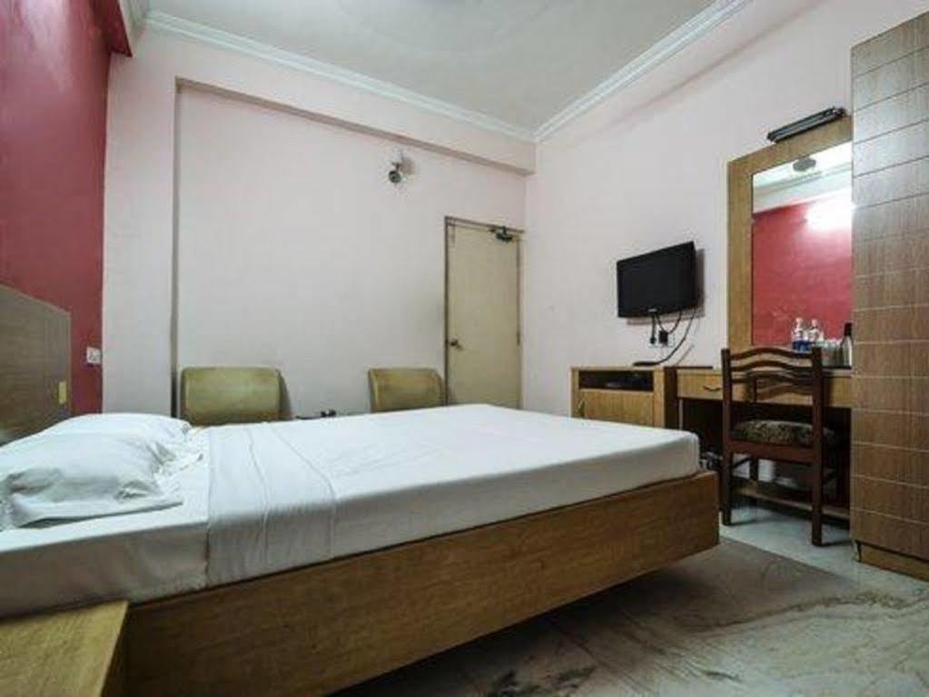 צ'נאי Fabhotel Royal Star מראה חיצוני תמונה